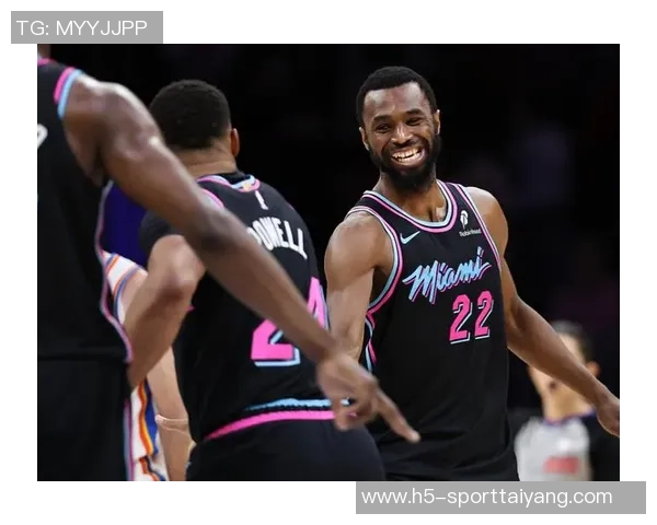 勇士球迷热情欢迎维金斯鲍威尔幽默调侃别哭哈